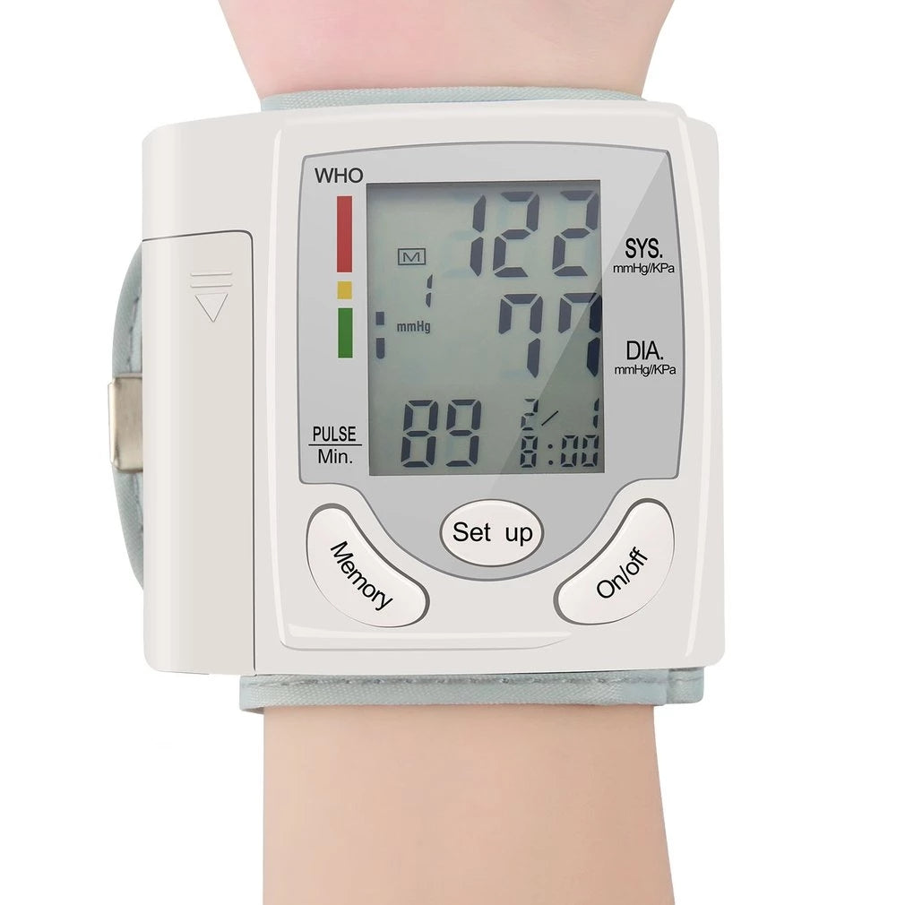 Blood Pressure Monitor, LCD Digital Display Automatic Wearable Wrist Blood Pressure Household Use